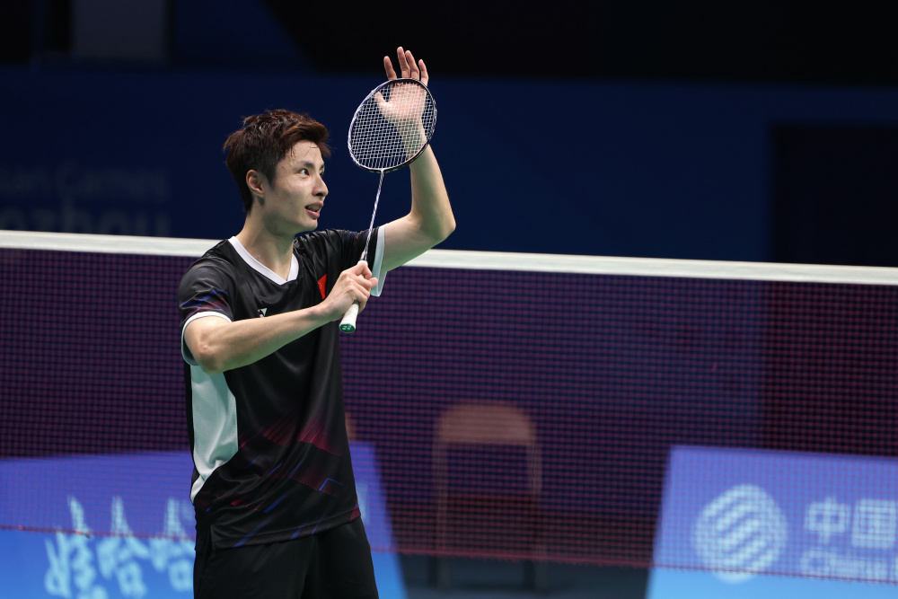 应当地的 应当地的